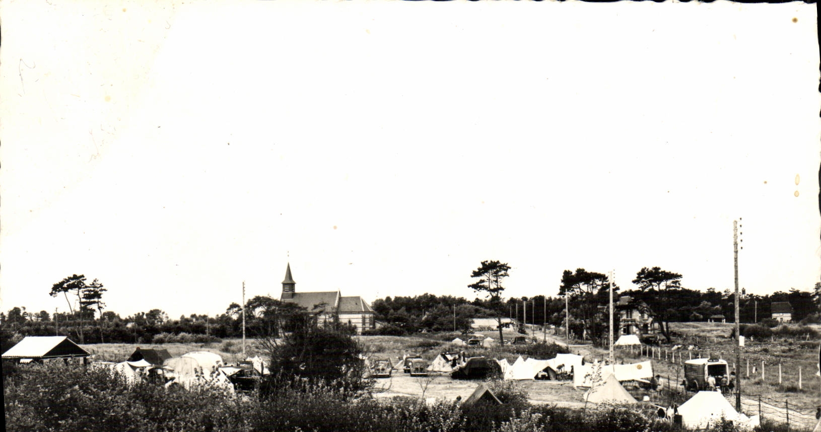 Le Home-sur-Mer (Calvados) — Vue partielle du Camping de l'Hôtel de la Close — Éditions Arfaud Père et Fils, Nantes