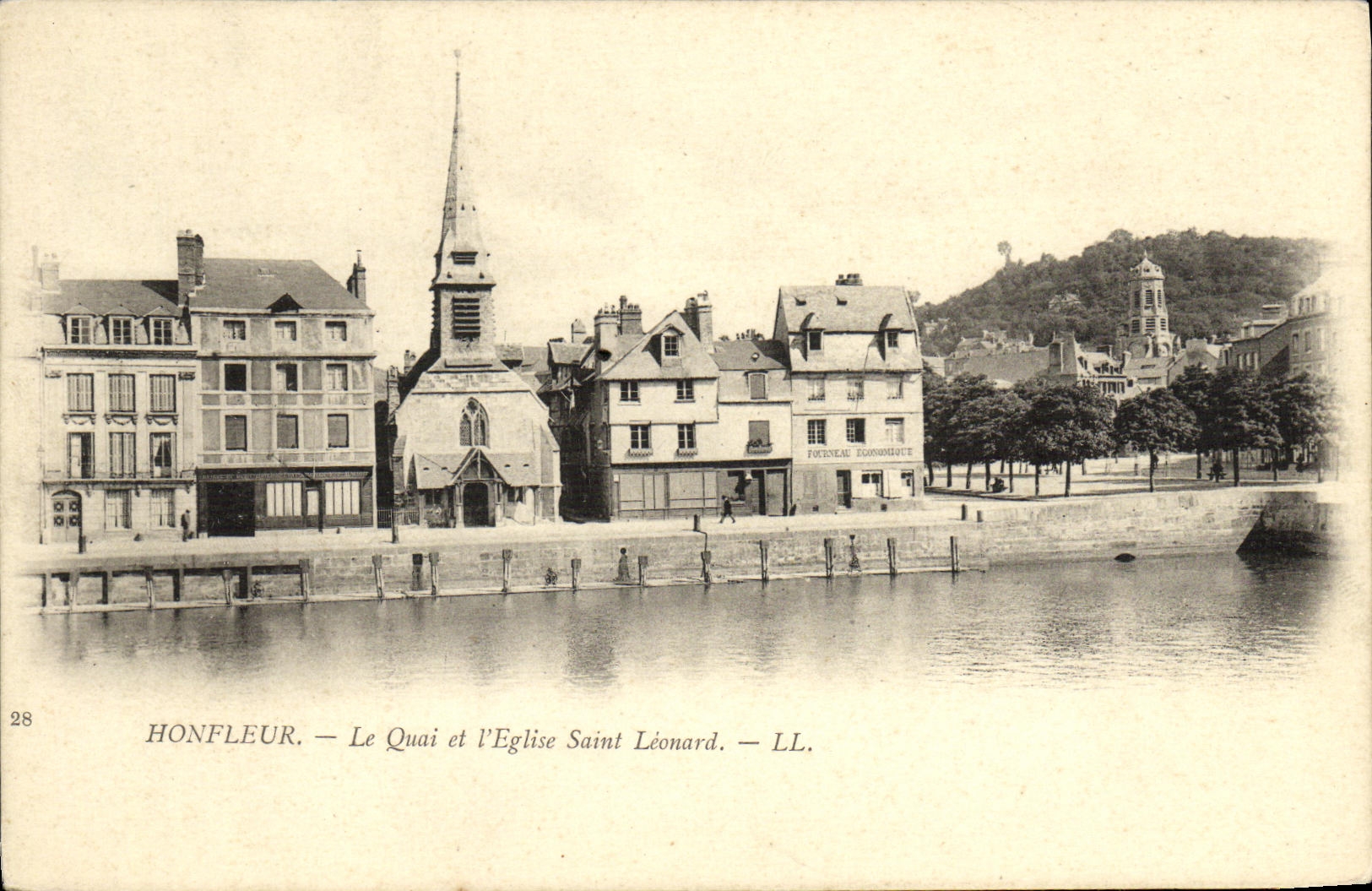 Honfleur — Le Quai et l'Église Saint Léonard — LL