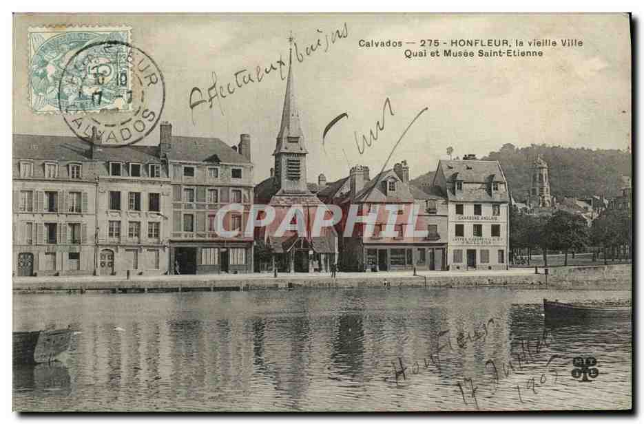 Honfleur, la vieille Ville — Quai et Musée Saint-Etienne — Calvados 275