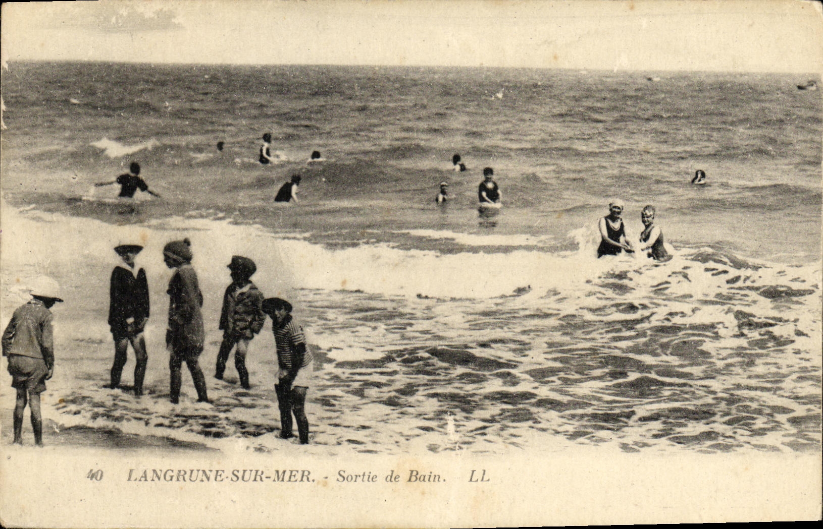 Langrune-sur-Mer — Sortie de Bain — LL, n°40