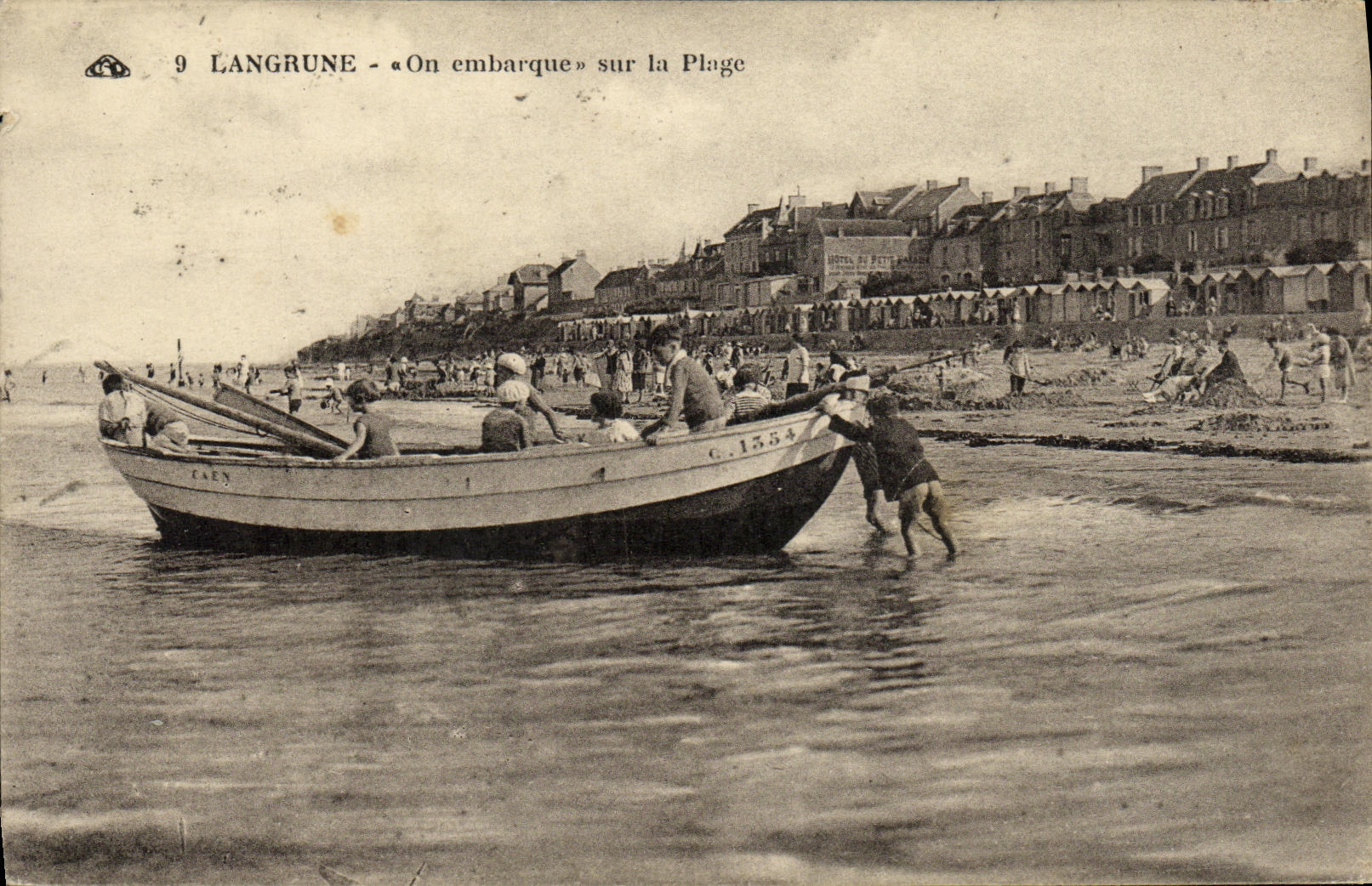 Langrune - « An Bord » am Strand