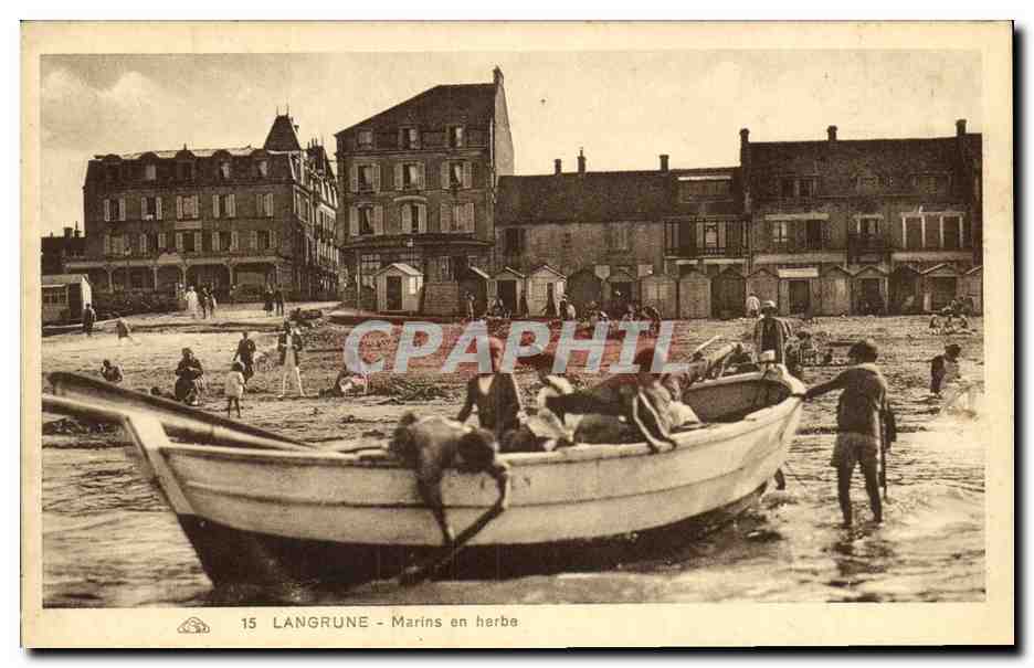 CPA Langrune Marins en Herbe Bateau