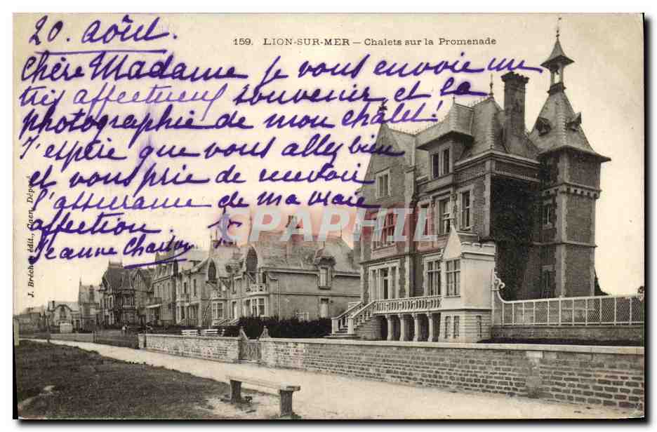 Lion-sur-Mer — Chalets sur la Promenade — J. Brichot, édit. Dippé