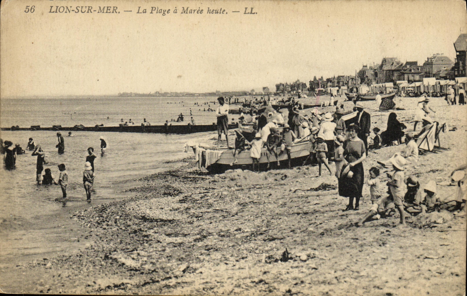 Lion-sur-Mer — La Plage à Marée haute — LL. — N° 56
