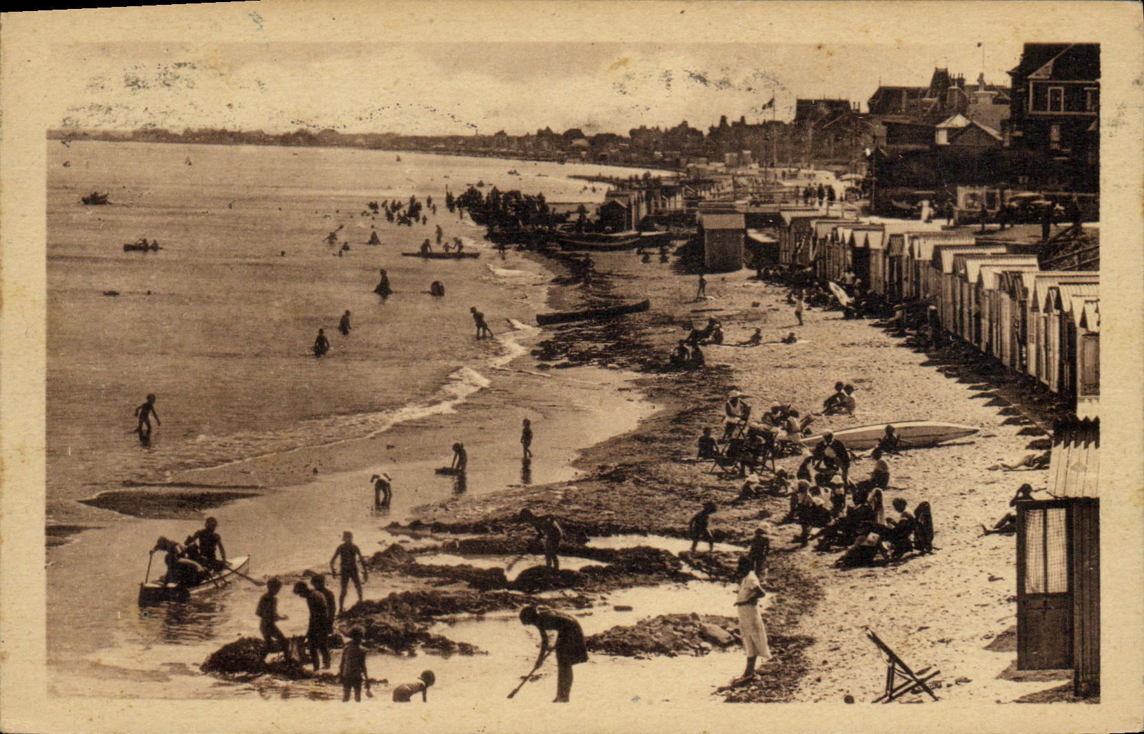 LION-sur-MER — Grande Marée, Contre-Jour sur la Plage — CE DES ARTS PHOTOGRAPHIQUES