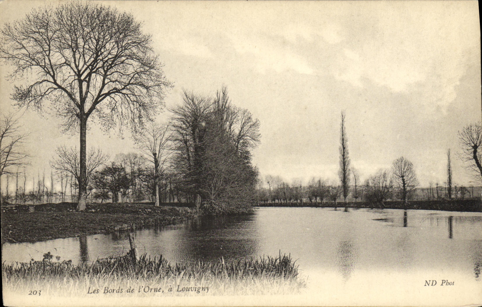 CPA Les Bords de l Orne a Louvigny