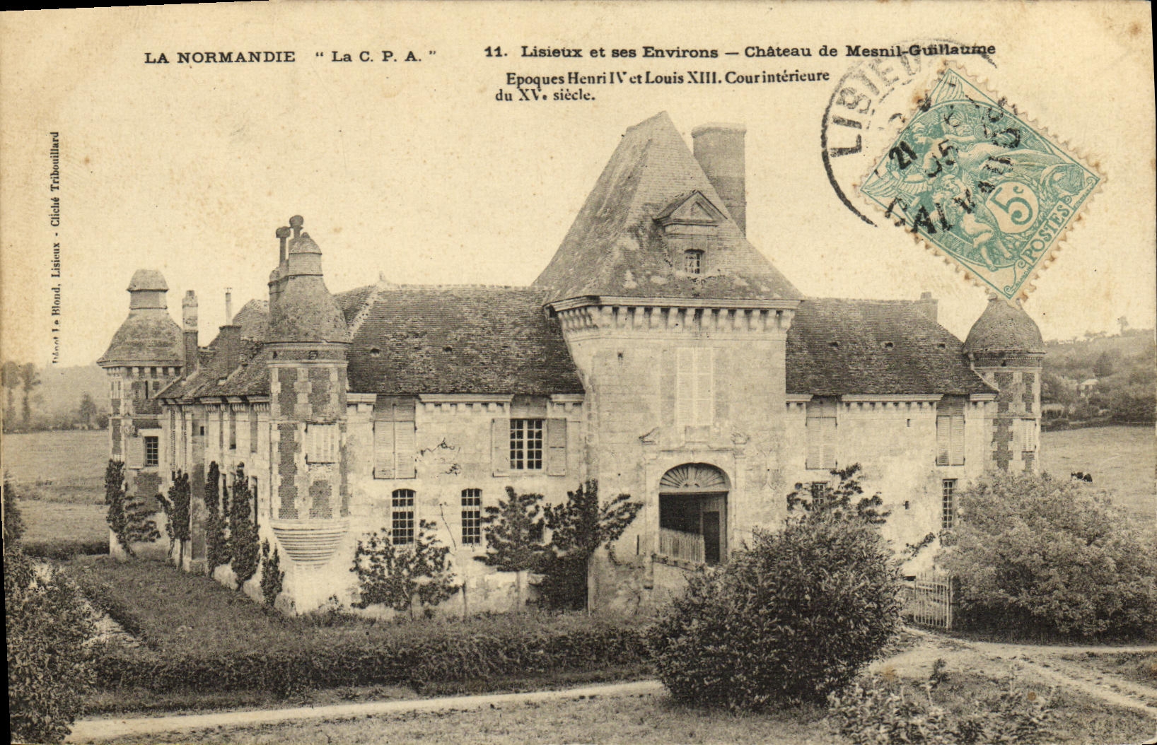 CPA Lisieux et ses Environs Chateau de Mesnil Guillaume 