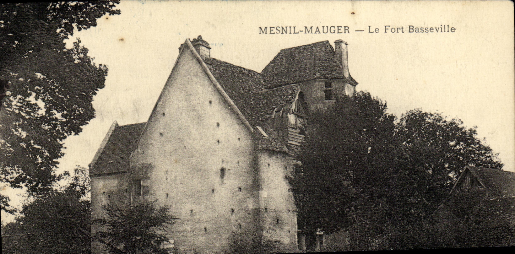 CPA Mesnil Meauger LE Fort Basseville