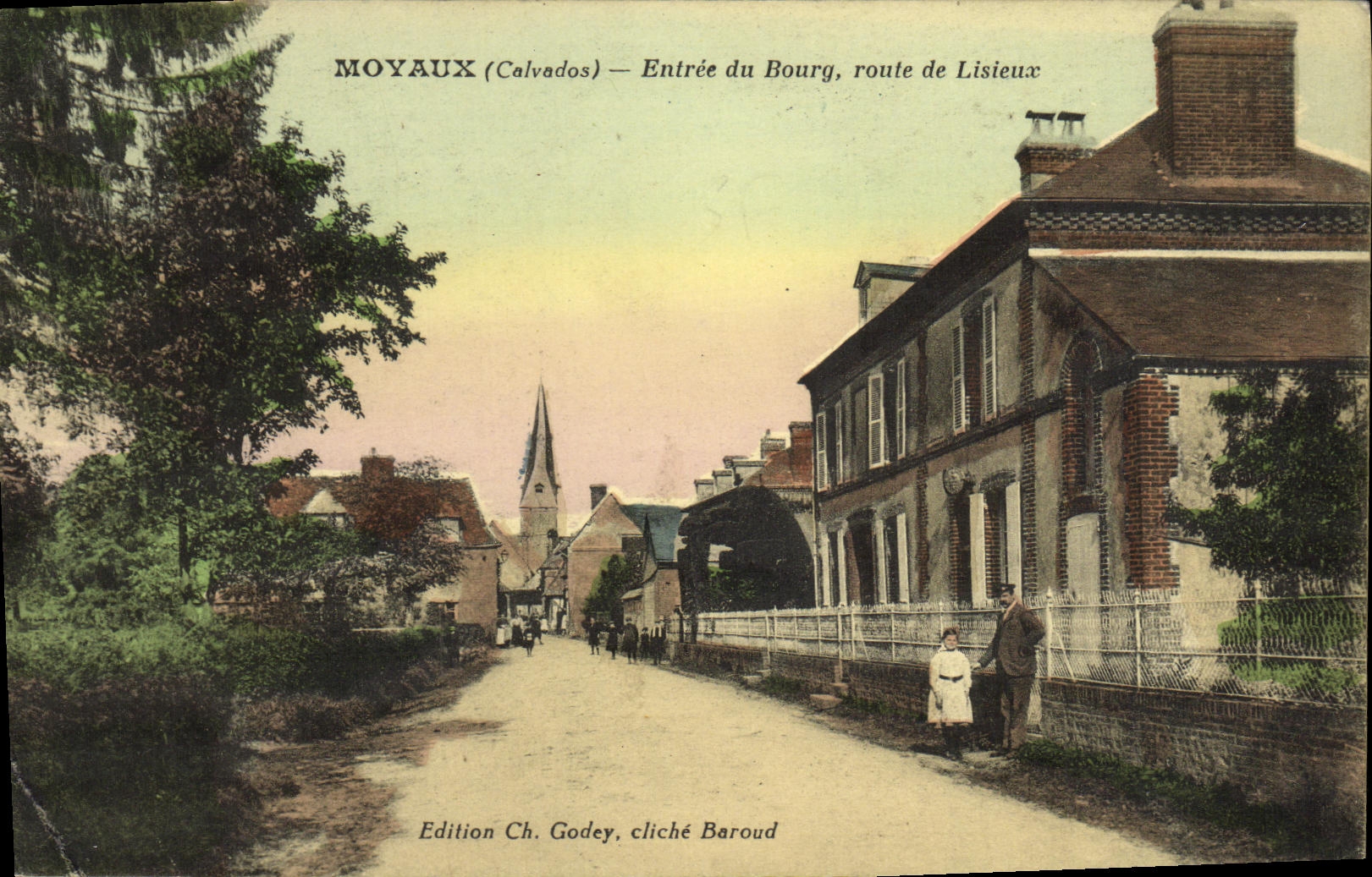 CPA Moyaux Entree du Bourg route de Lisieux