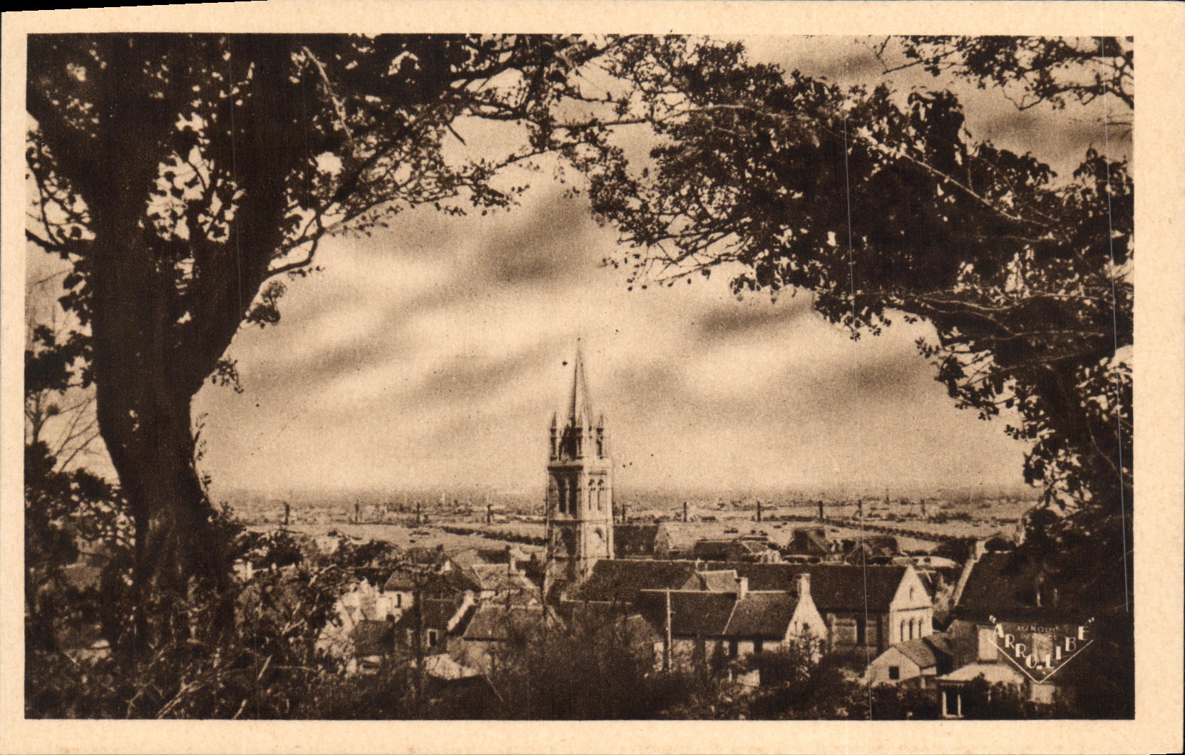 Arromanches-les-Bains — Panorama général du port de débarquement — Éditeur : Photo Chevrot, Honfleur (Calv.)