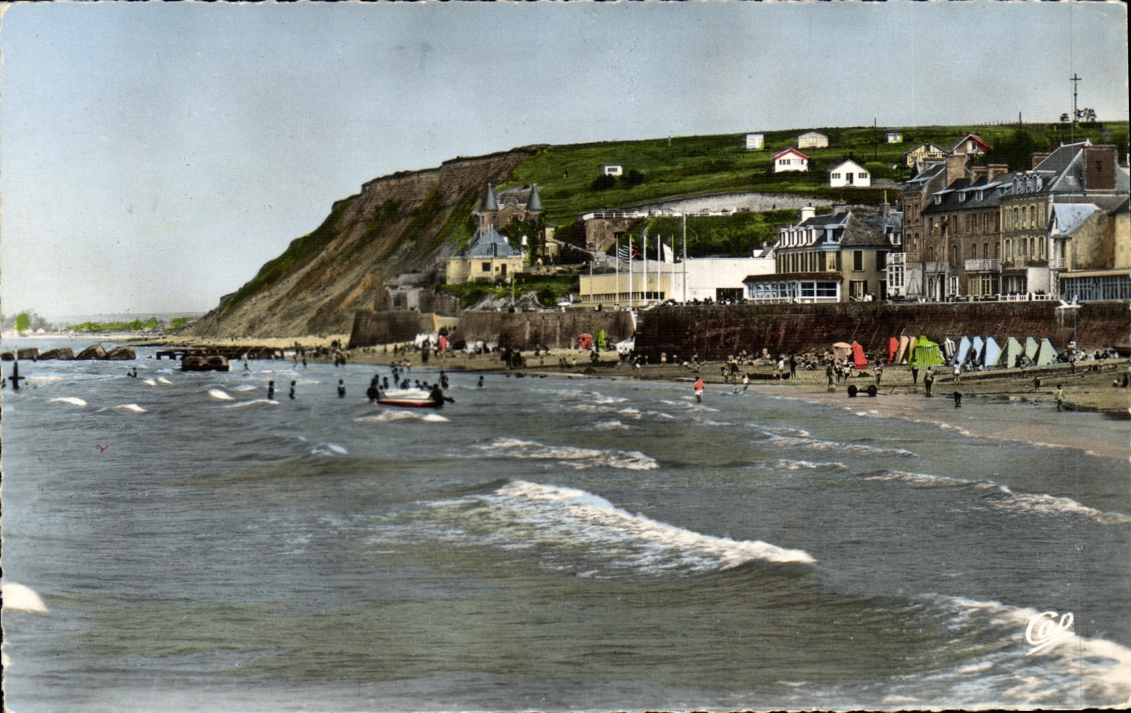 Arromanches-les-Bains — Port de la Libération, La Plage et les Falaises — Cie des Arts Photométriques, 9) Bromocolor