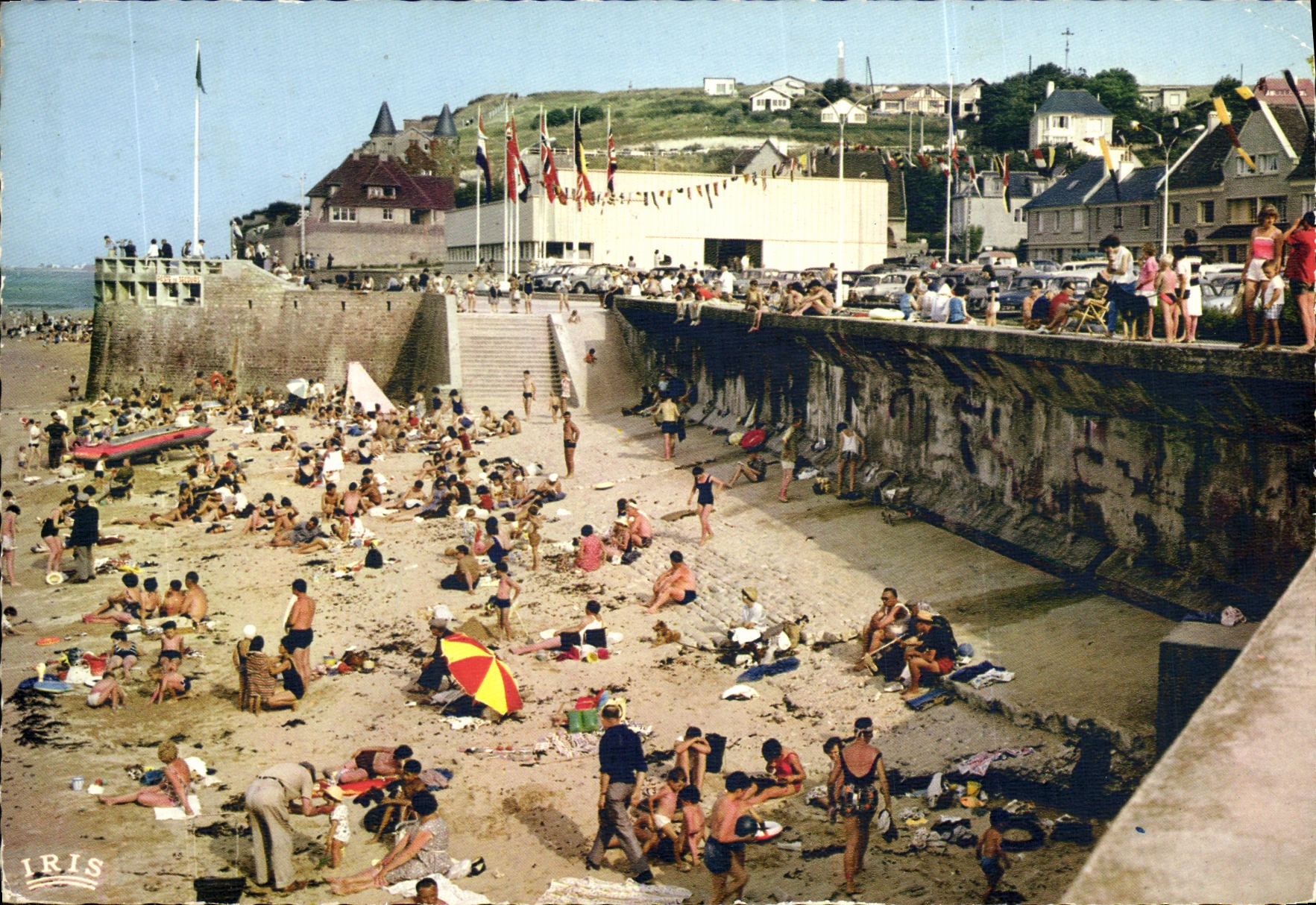 Arromanches-les-Bains — Port du Débarquement et Musée — Lumicap