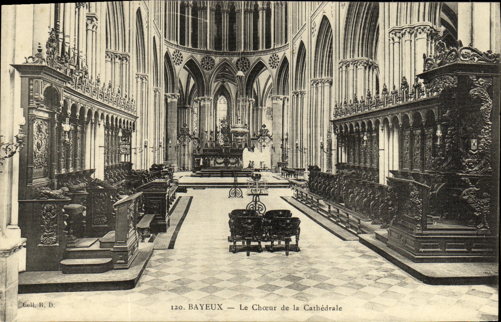 Bayeux — Le Chœur de la Cathédrale — Coll. R. D. n° 120