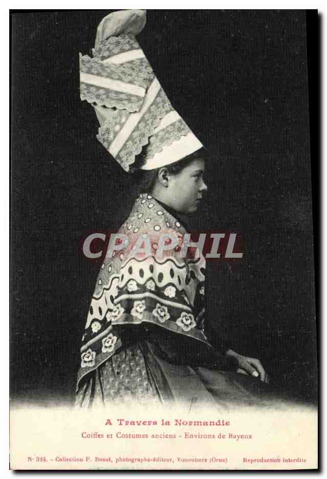 Coiffes et Costumes anciens - Environs de Hayeux — Collection P. Bonal, photographe-éditeur, Vimoutiers (Orne)
