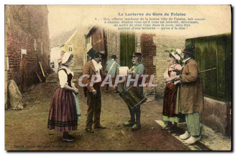 CPA La Lanterne du Gars de Falaise Folklore Costume 