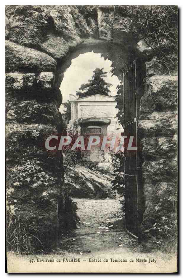 Environs de FALAISE — Entrée du Tombeau de Marie Joly