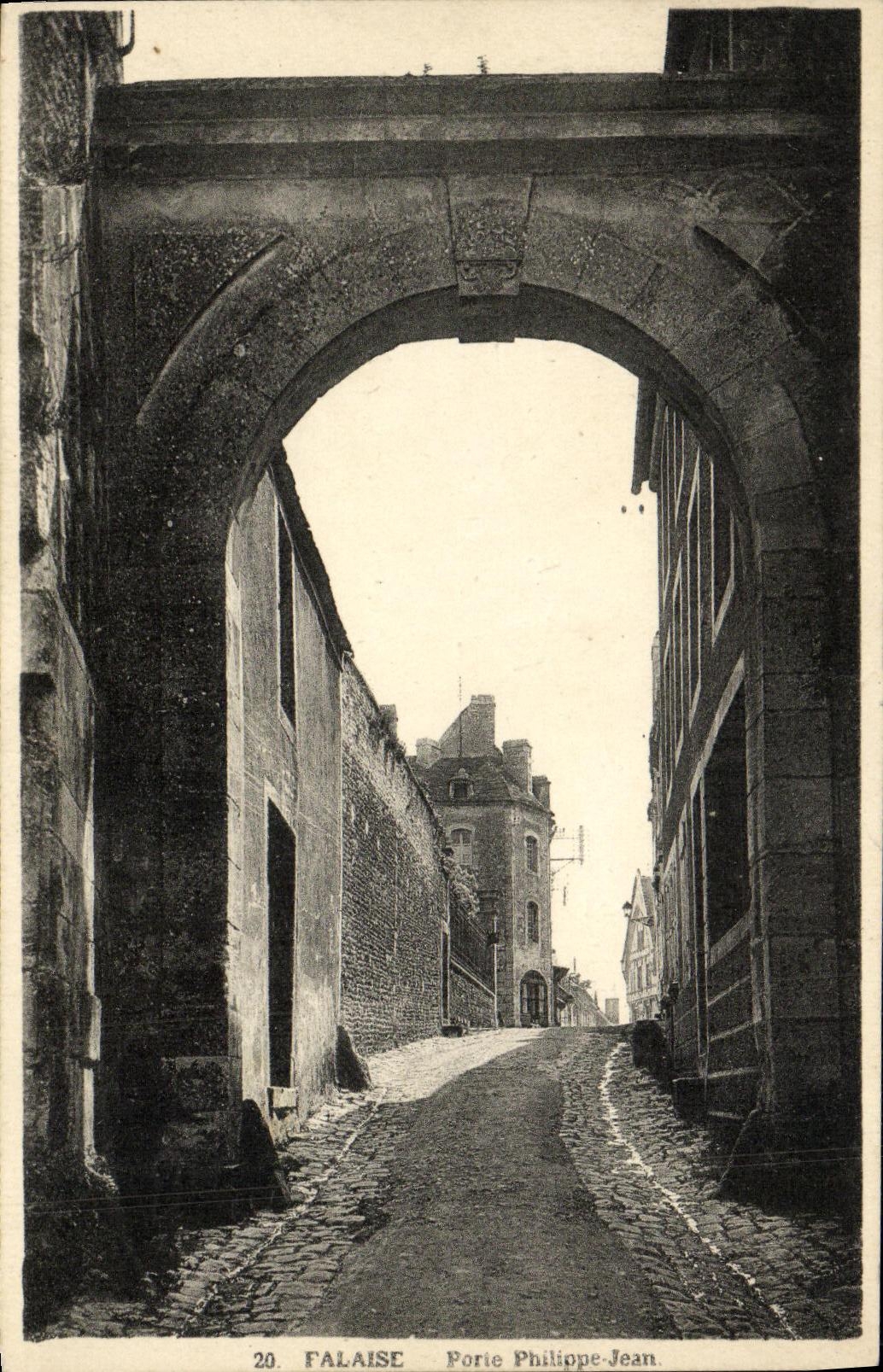 Falaise — Porte Philippe-Jean — éditeur Phototypie L'Abîme, n°20
