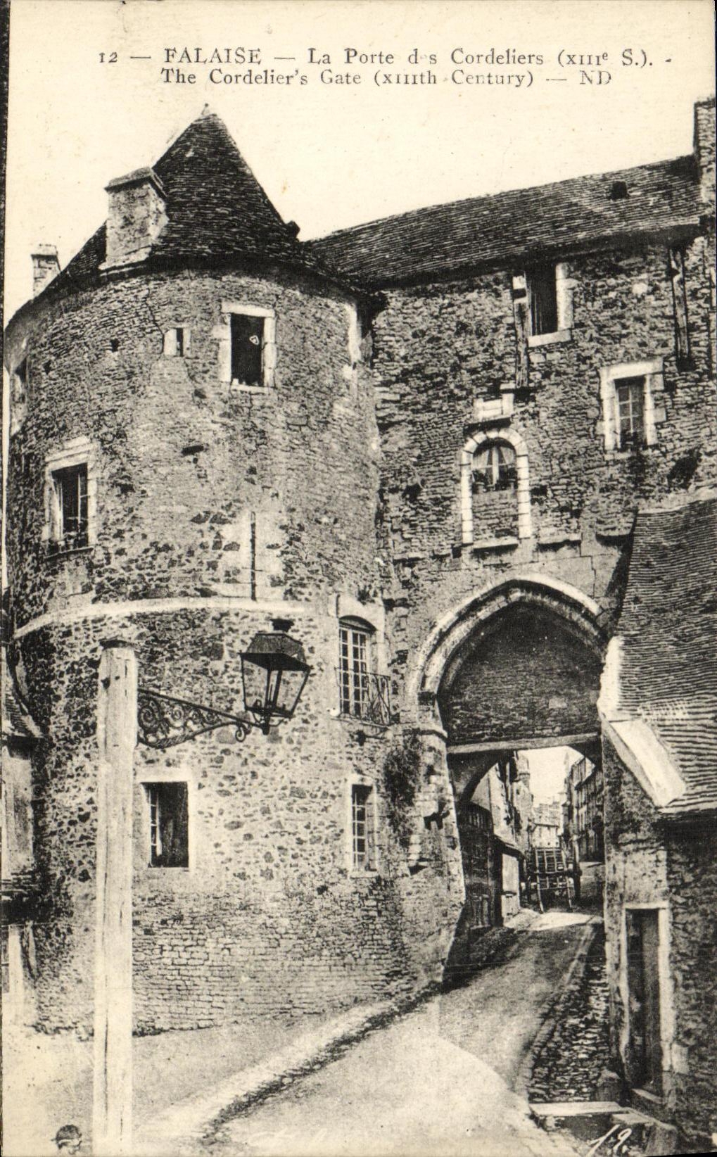 Falaise — La Puerta de los Cordeliers (siglo xiii) — ND