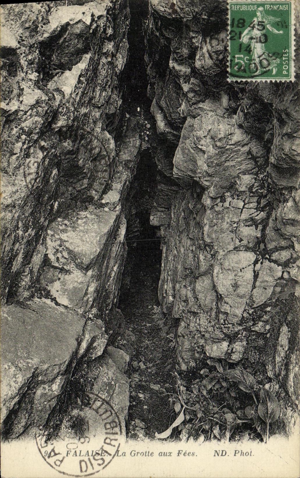 CPA Falaise La Grotte aux Fees 