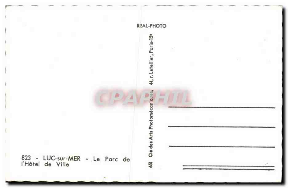 CPM Luc sur Mer Le Parc de l Hotel de Ville — Verso