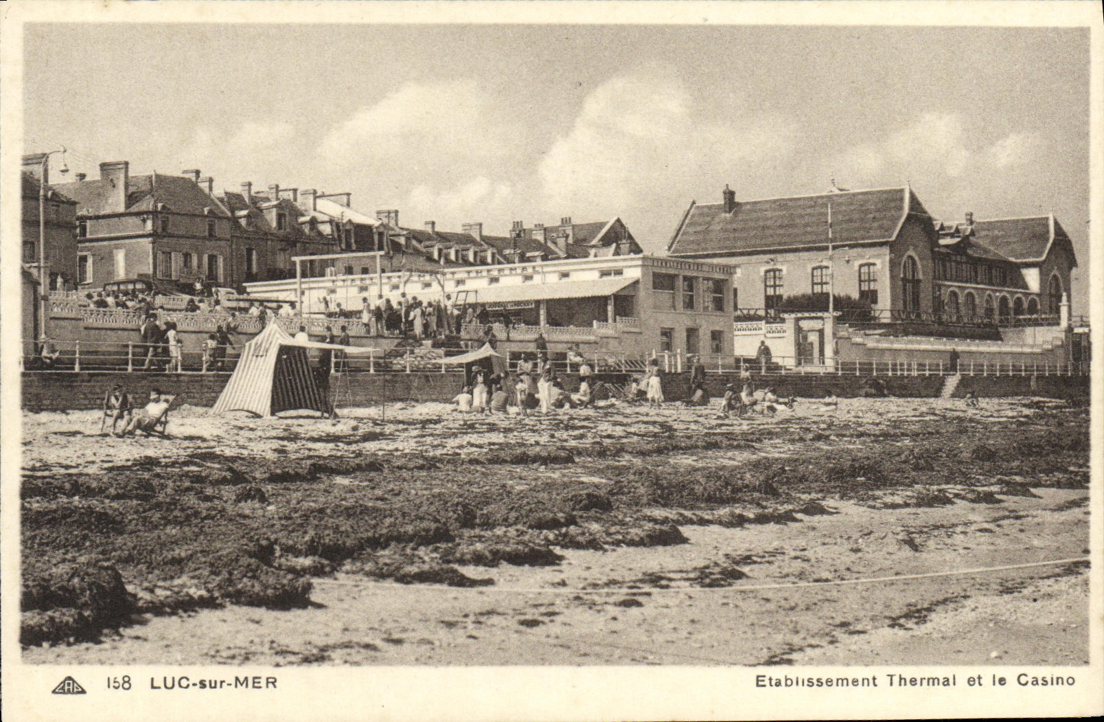 CPA Luc Sur Mer Etablissement thermal et le Casino