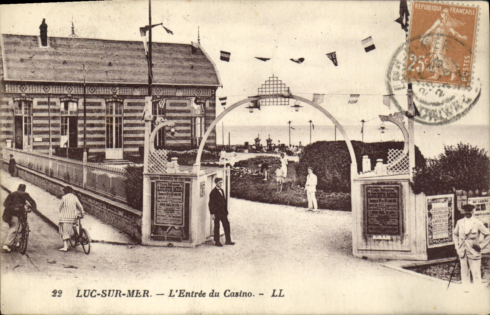 Luc-sur-Mer — L'Entrée du Casino — LL