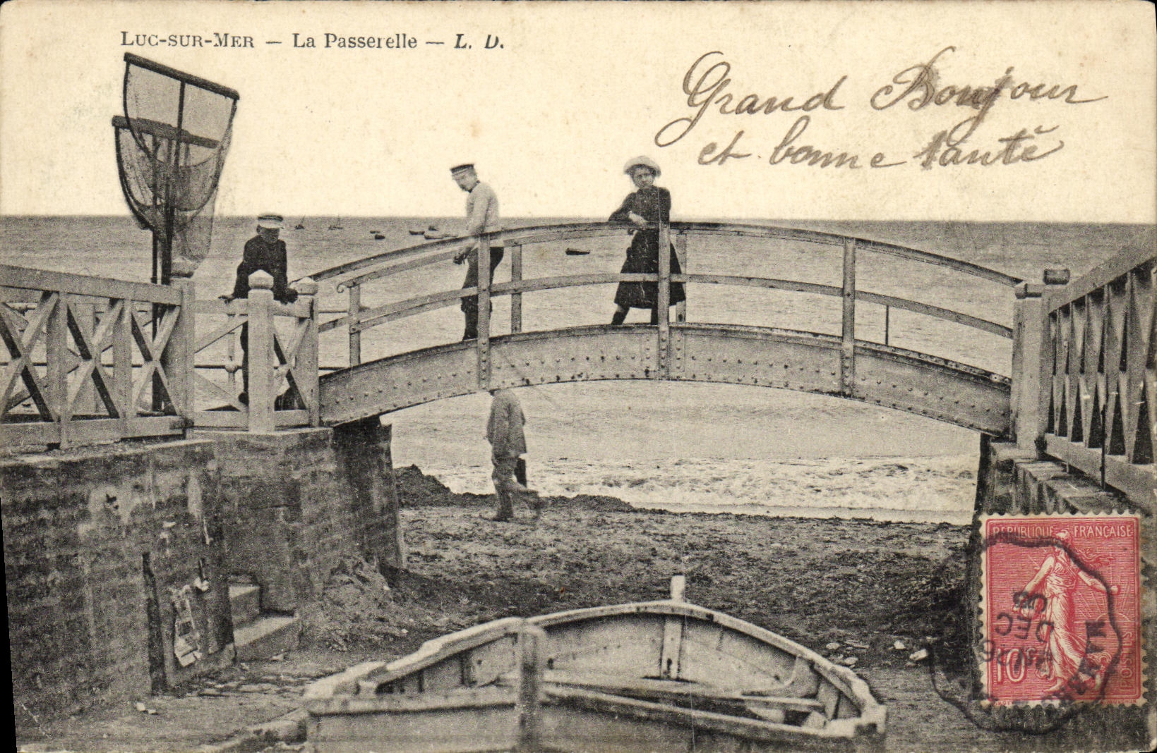 Luc-sur-Mer — La Passerelle — L. D.