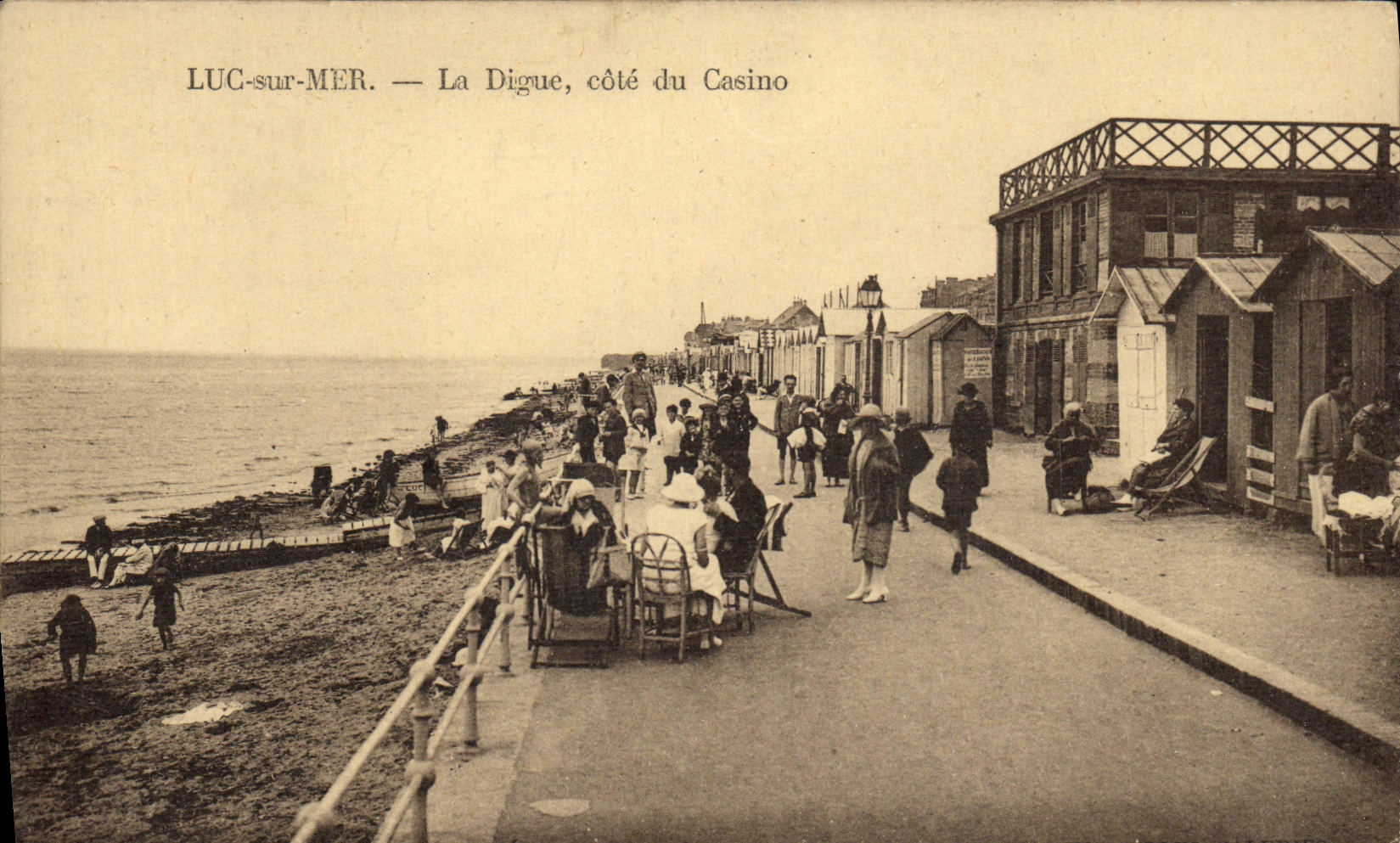 CPA Luc Sur Mer la Digue Cote du Casino
