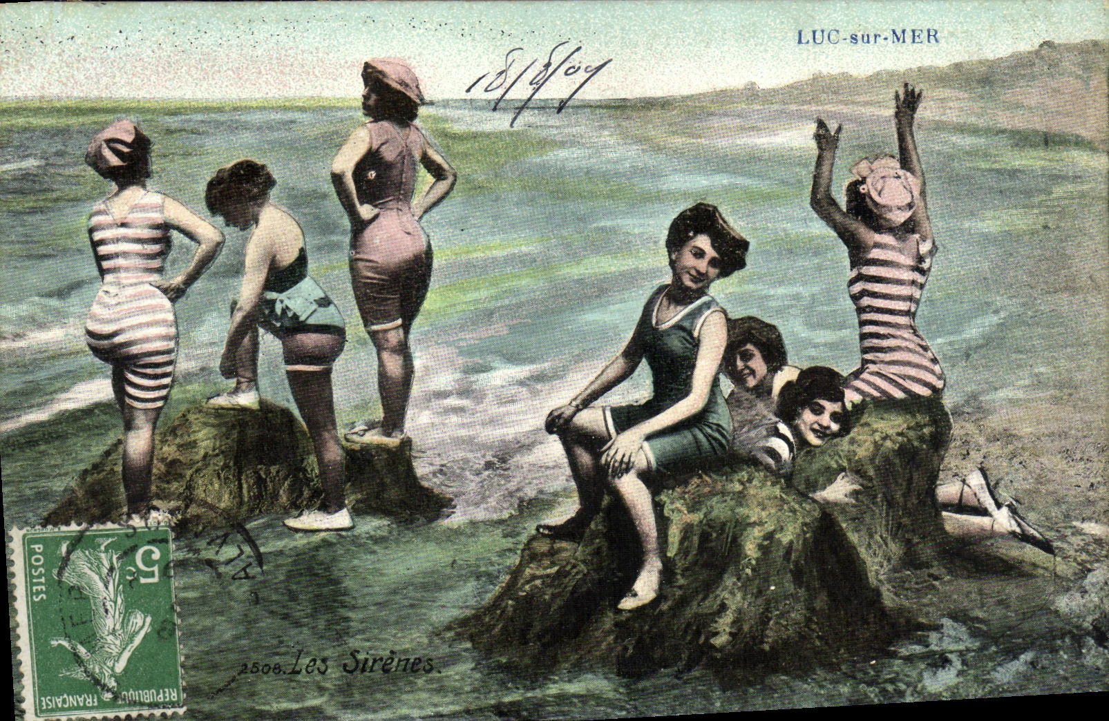 CPA Luc Sur Mer Femmes en maillot de bain Les sirenes
