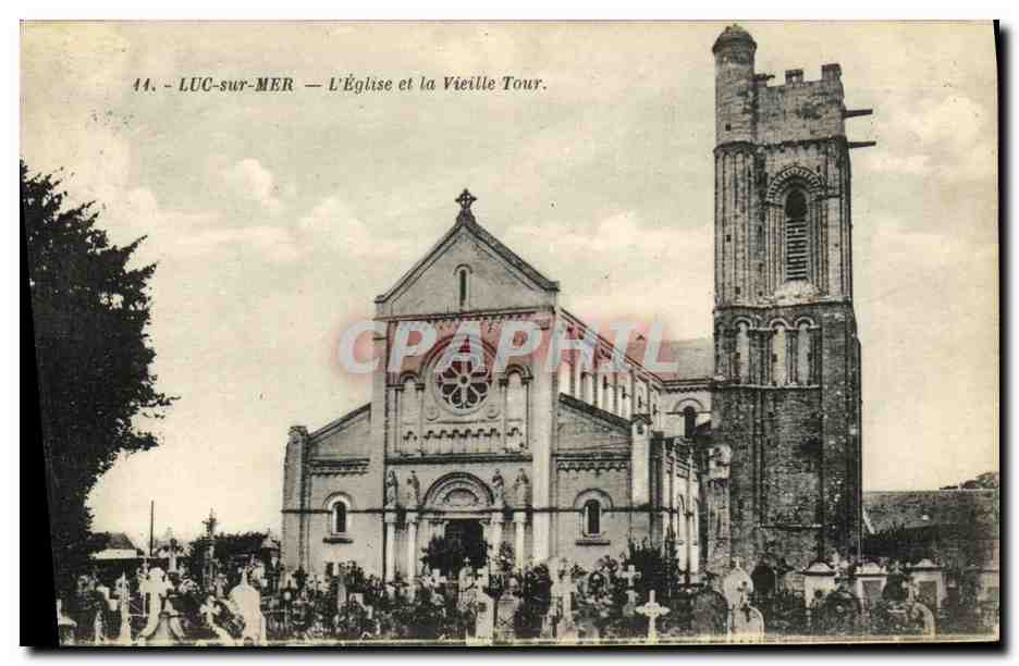 CPA Luc Sur Mer L Eglise et la Vieille Tour