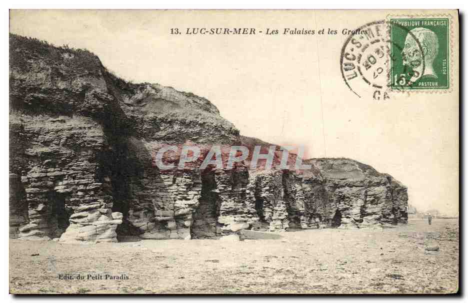 CPA Luc Sur Mer Les Falaises et les grottes