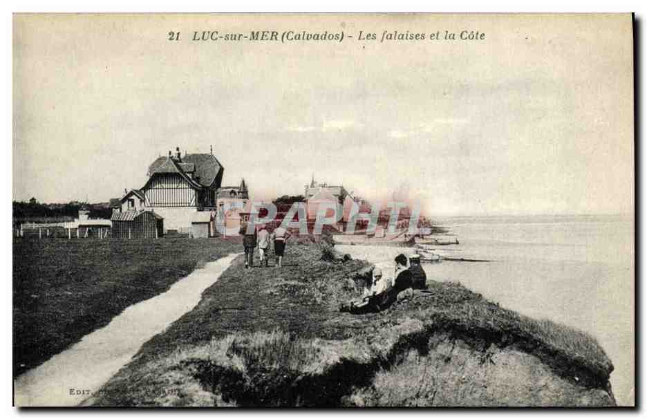 CPA Luc Sur Mer Les Falaises et la cote
