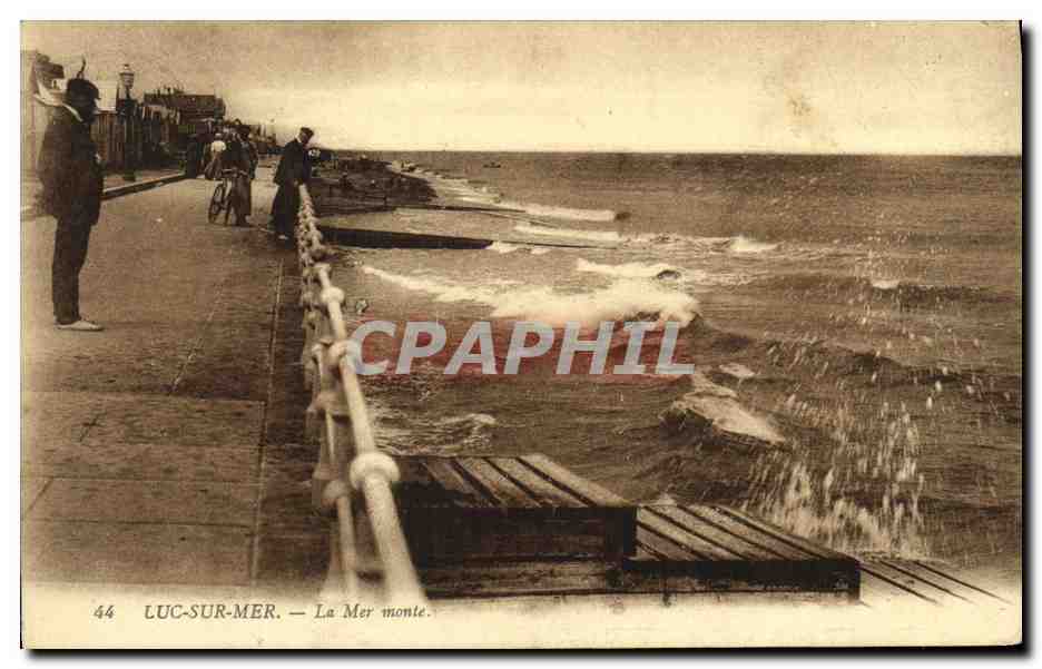 CPA Luc Sur Mer La Mer Monte