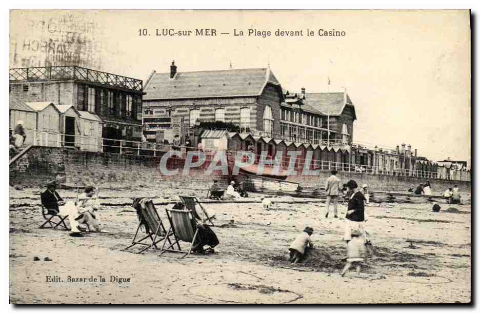 CPA Luc Sur Mer La Plage Devant le Casino