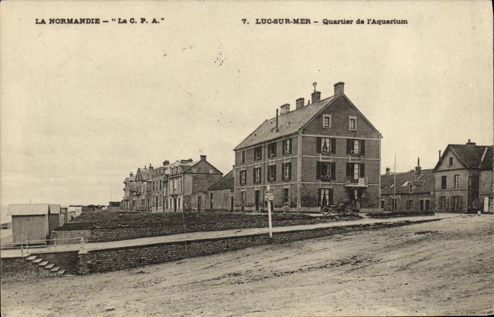 CPA Luc Sur Mer Quartier de l aquarium