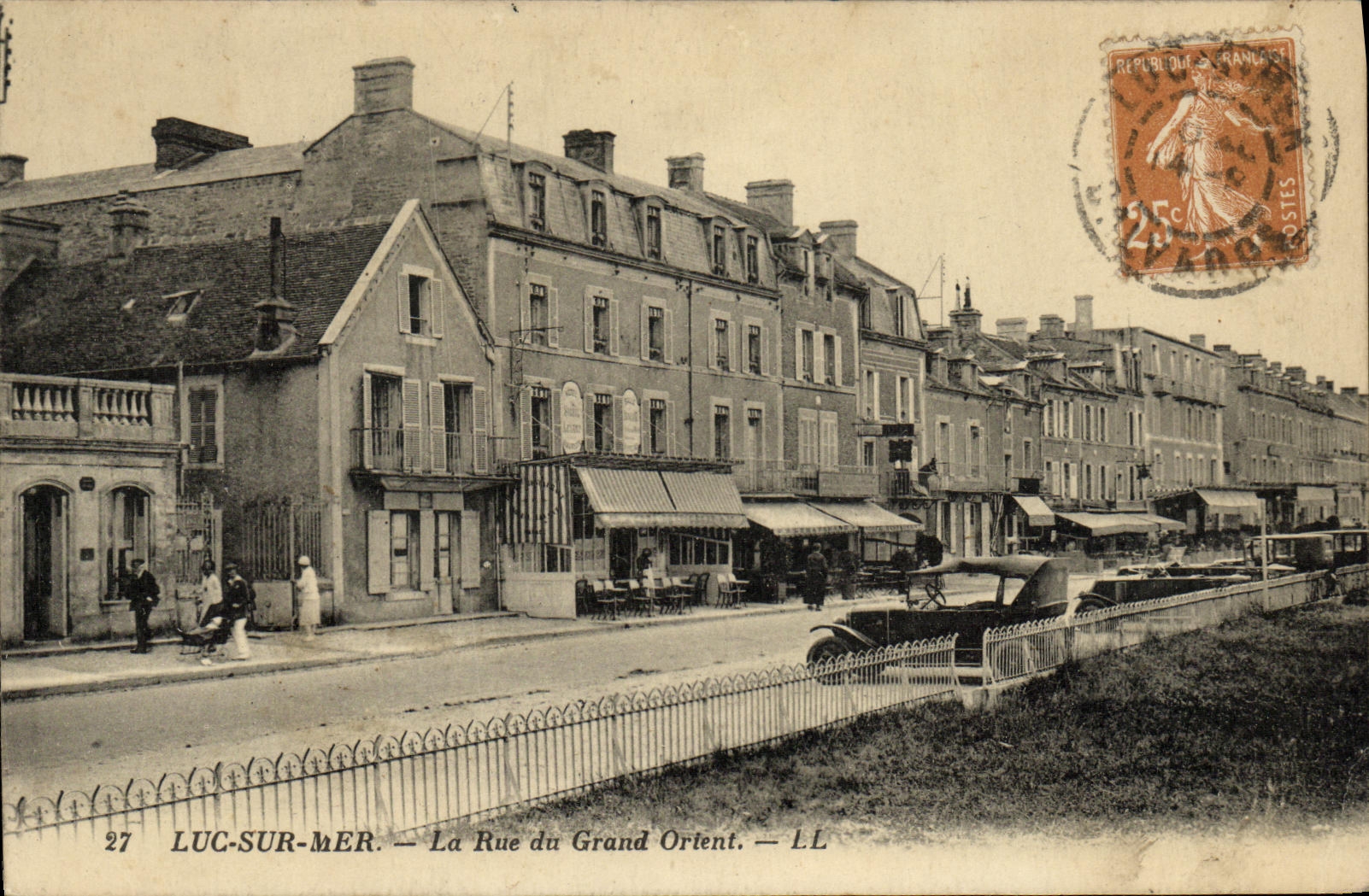 CPA Luc Sur Mer La Rue du Grand Orient