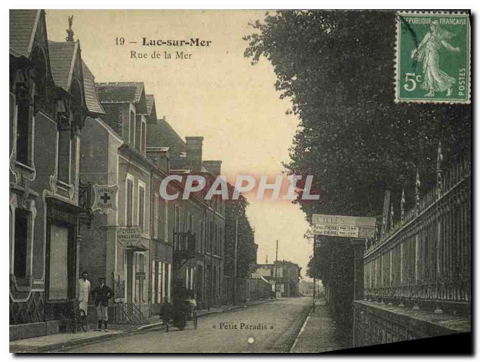Luc-sur-Mer — Rue de la Mer — « Petit Paradis » — éditeur inconnu, n°19