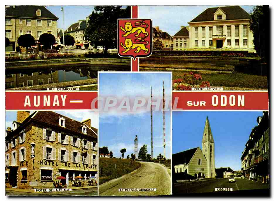 CPM Aunay sur Odon Rue d Harcourt Hotel de ville Eglise Plessis Grimoult Hotel de la place