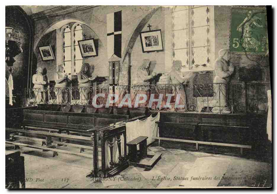 Auchigny (Calvados) — L'Église, Statues funéraires des Seigneurs d'Auchigny