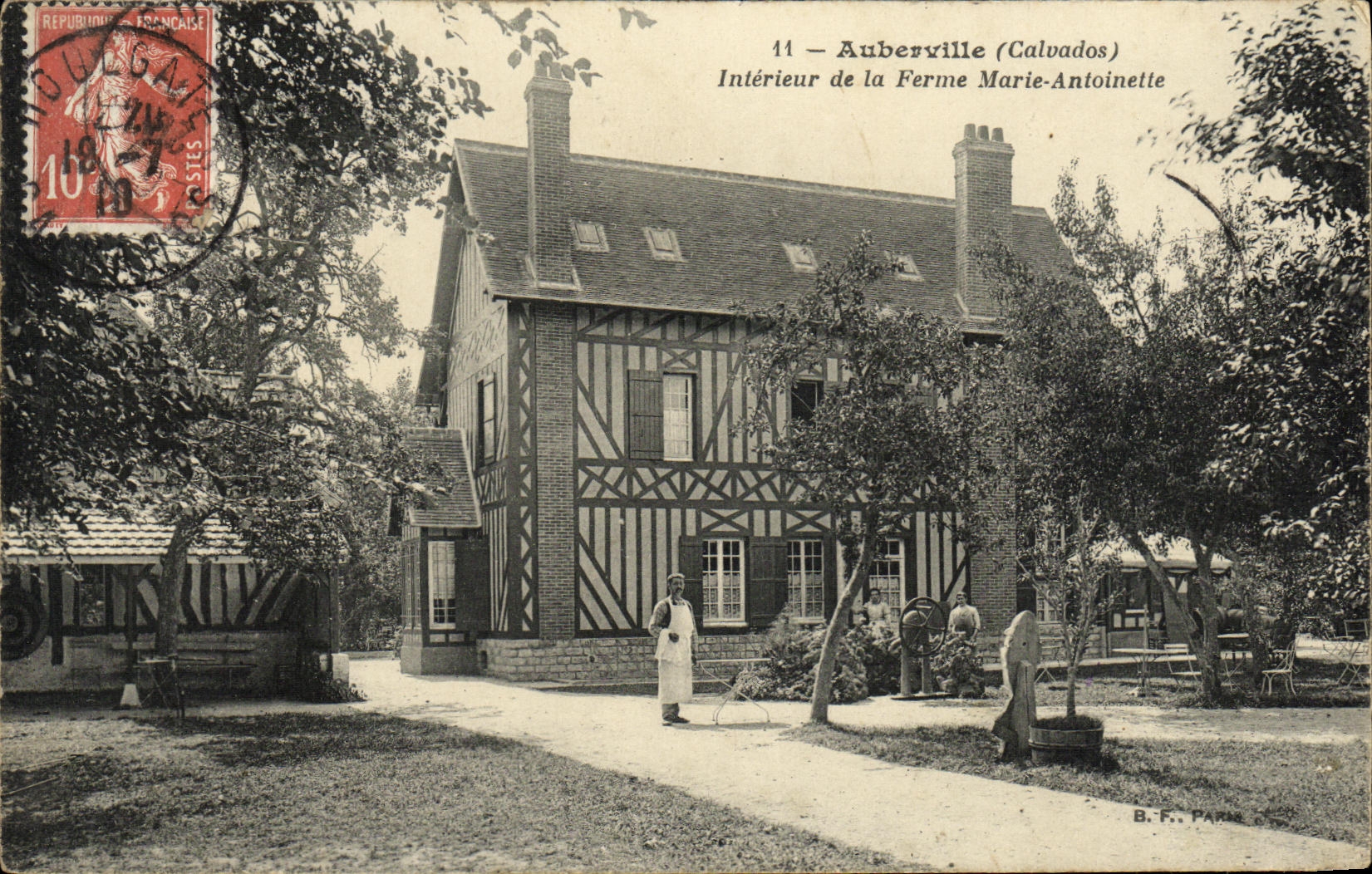 CPA Auberville Interieur de la Ferme Marie Antoinette
