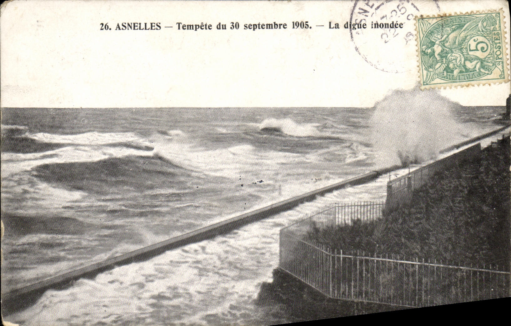 Asnelles — Tempête du 30 septembre 1905 — La digue inondée