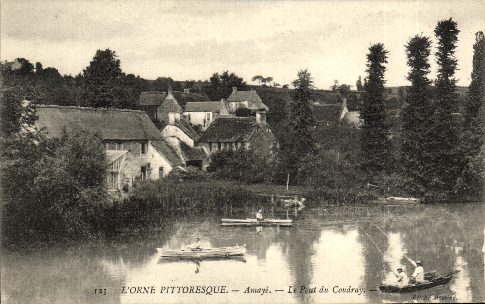 L'ORNE PITTORESQUE — Amayé — Le Pont du Coudray — Édité par Destine