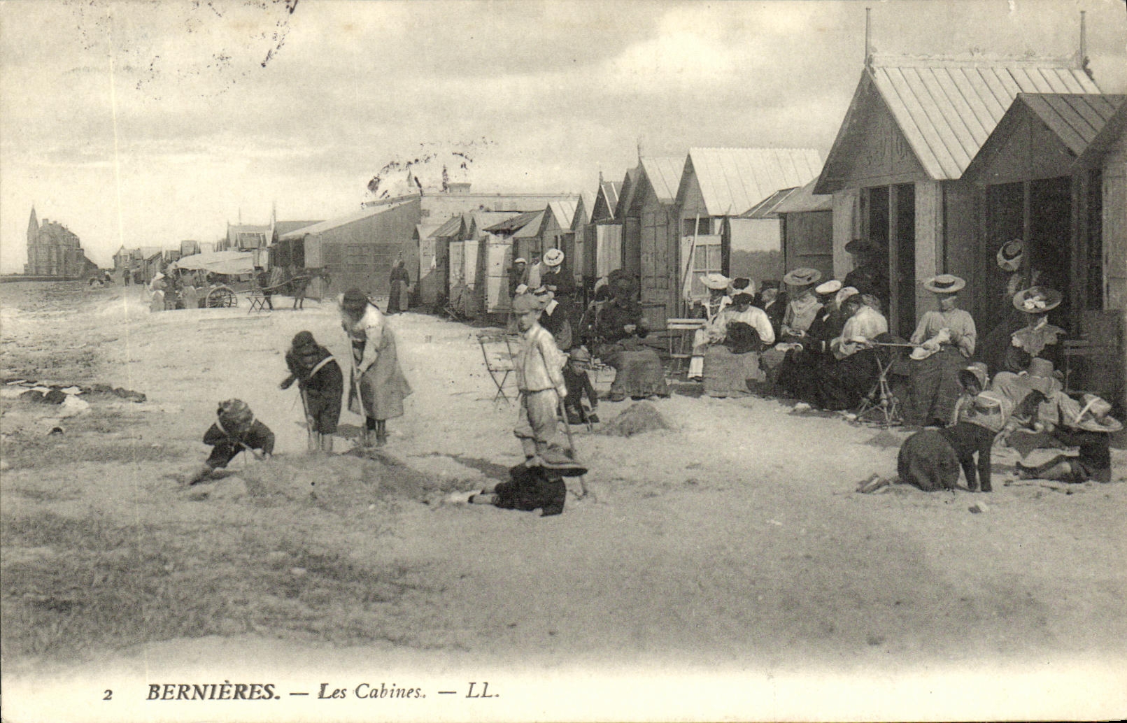 Bernières — Die Kabinen — LL.