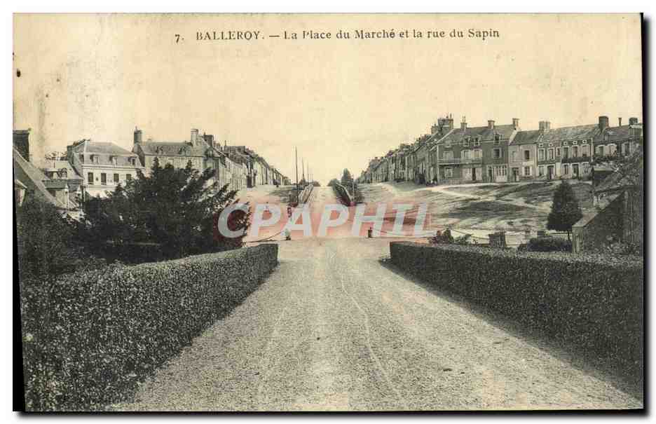 BalleroY — La Place du Marché et la rue du Sapin — CPAPHIL n°7