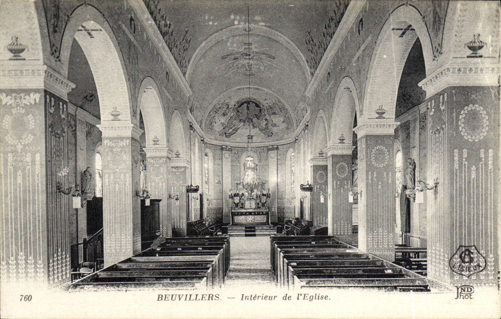 Beuvilleurs — Intérieur de l'Église — JND Phot.
