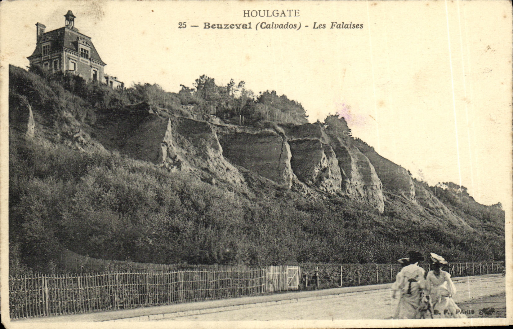 Houlgate — Beuzeval (Calvados) — Les Falaises — B.F. Paris