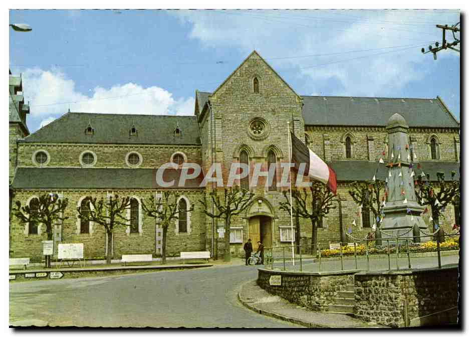 Clecy (Calvados) — L'église — Éditions Saint Maur (04) - Recto