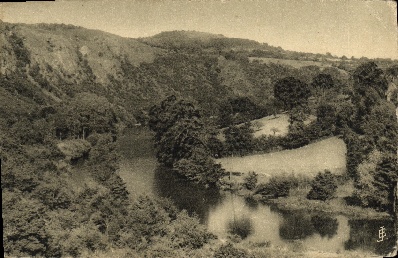 L'Orne et les rochers des Parcs — Clécy — Édition d'Art E. Jardin - Condé-sur-Noireau