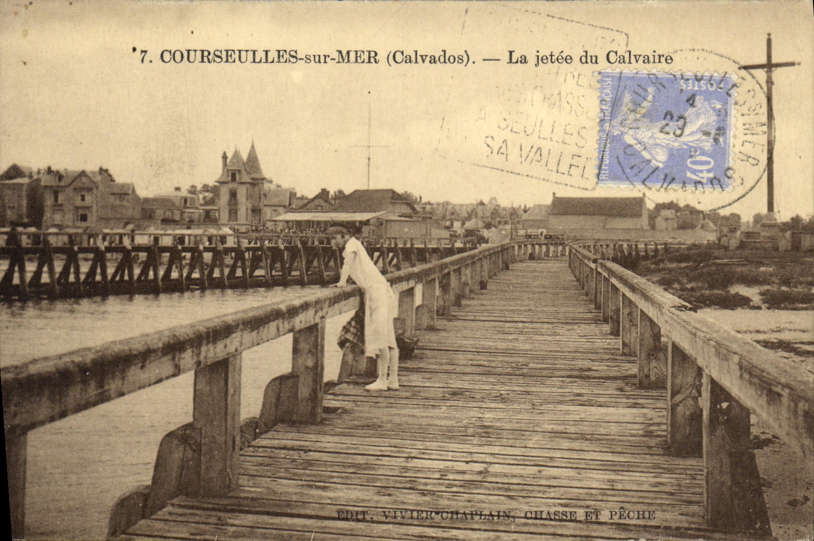 COURSEULLES-sur-MER (Calvados) — La jetée du Calvaire — Édit. Vivier-Chaplain, Chasse et Pêche