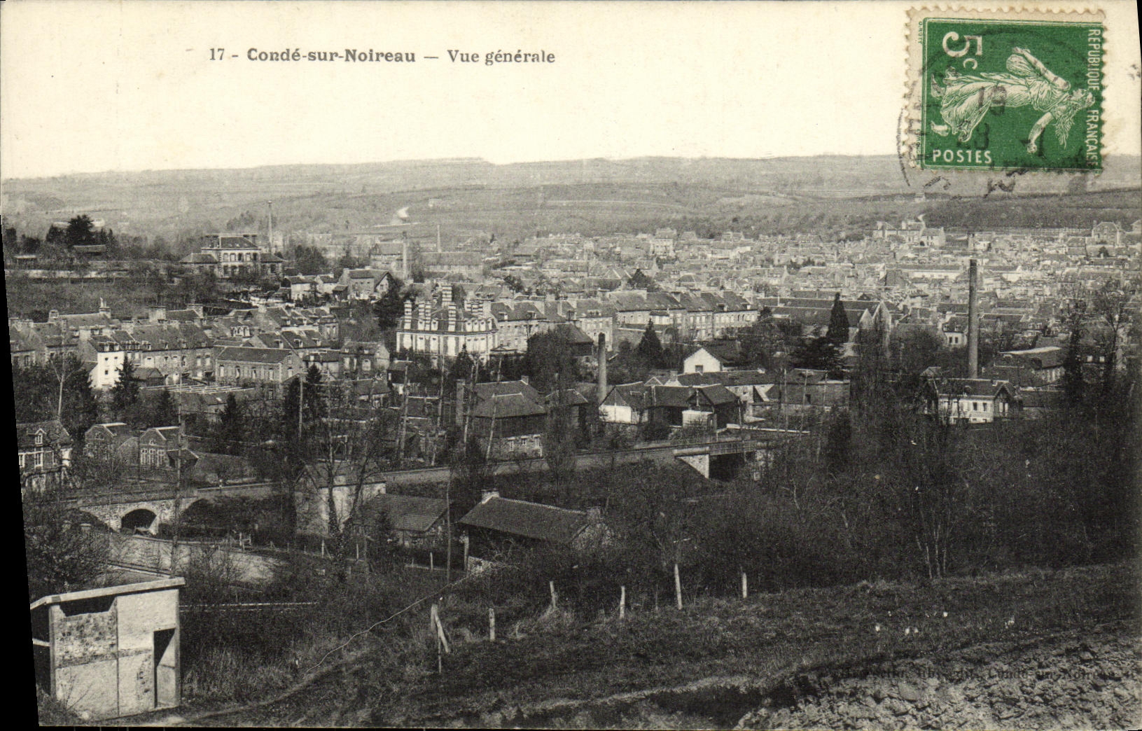 CPA Conde Sur Noireau Vue Generale